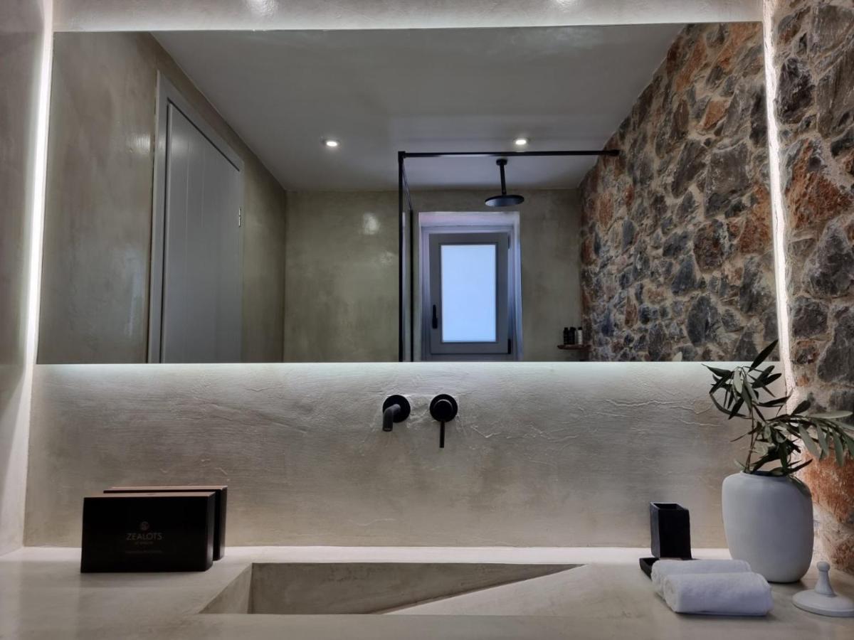 Stone Build Suite With Private Pool Kolios Exteriér fotografie