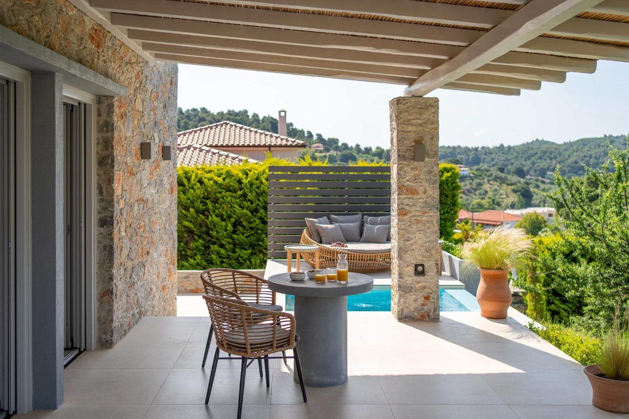 Stone Build Suite With Private Pool Kolios Exteriér fotografie